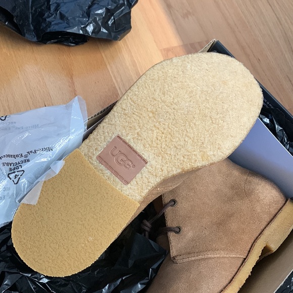 UGG Chestnut Leighton WP Boots - Picture 3 of 5